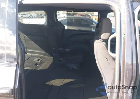 2020 Chrysler Pacifica Touring z USA, uszkodzony, nr VIN 2C4RC1FG9LR261954